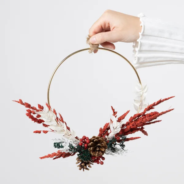 A DIY Christmas Wreath Kit
